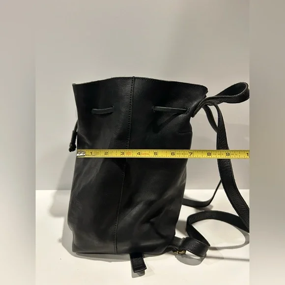 Madewell black leather backpack - Picture 12 of 14